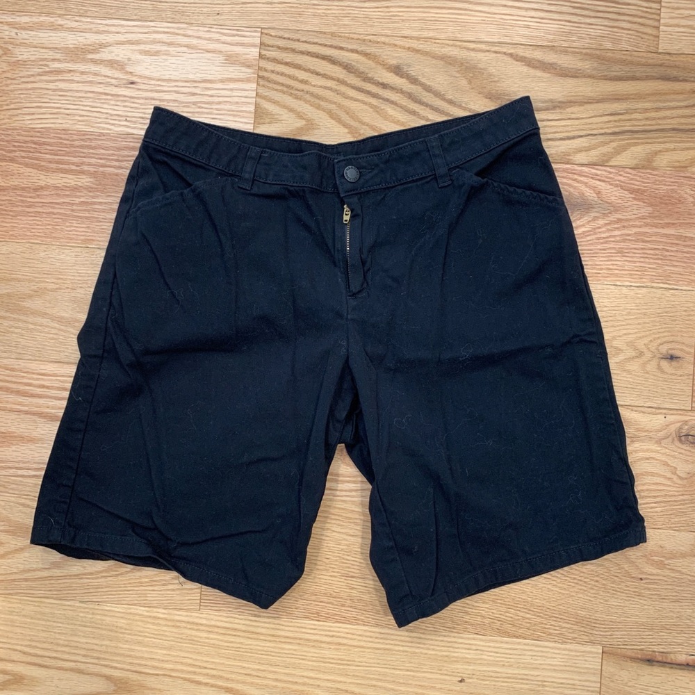 Dickies women’s blue shorts
